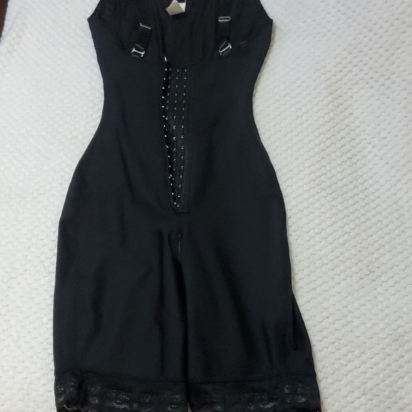 Columbiana Other - Women's Black Shapewear Bodysuit